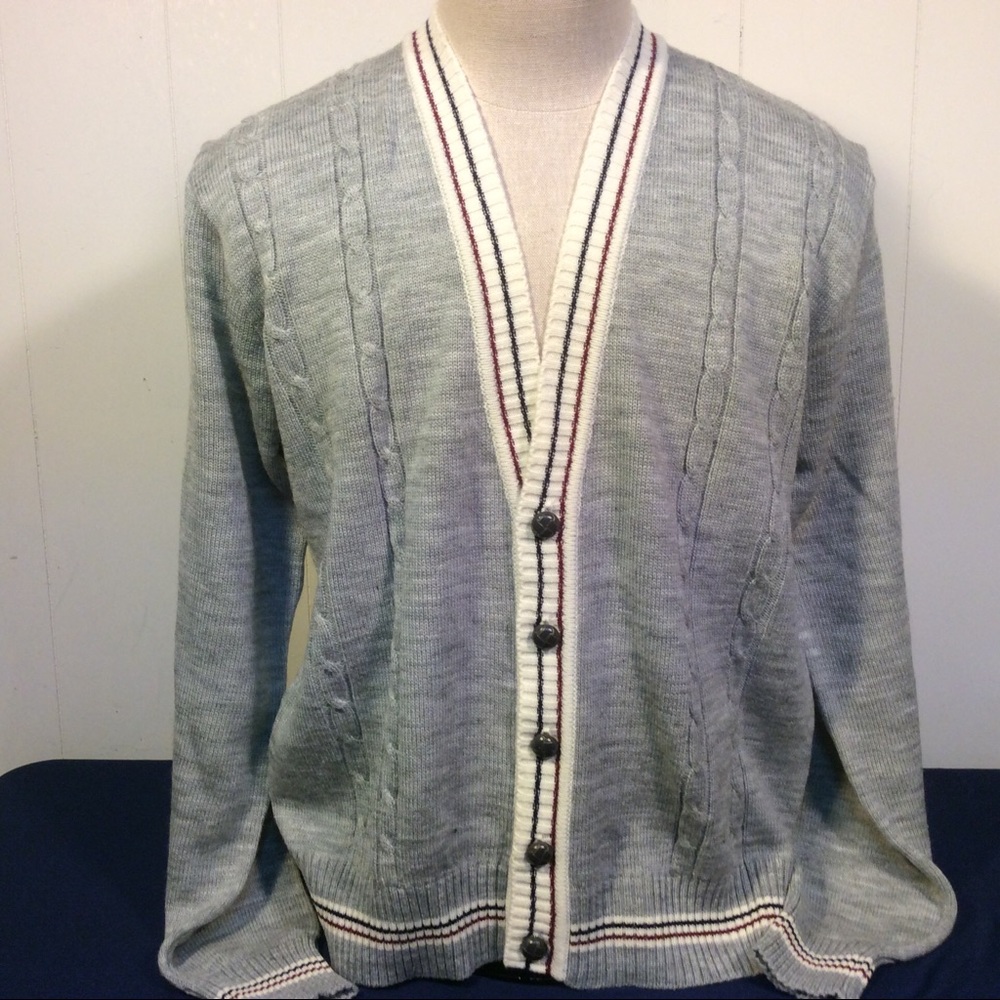 Mens Cable Knit Cardigan sweater size XL vintage John Blair